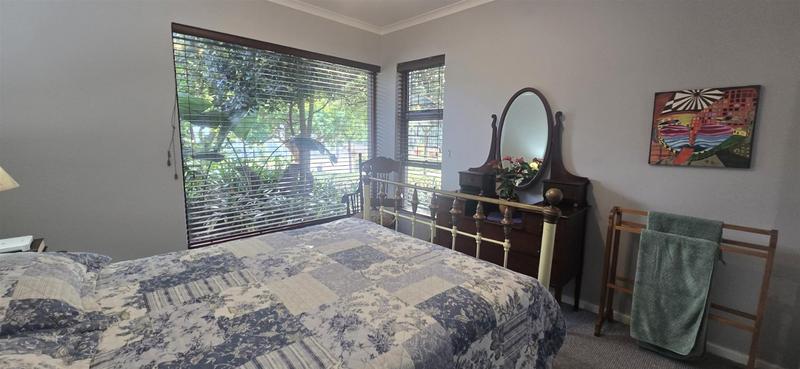 5 Bedroom Property for Sale in Hersham Western Cape